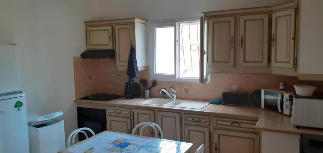Villa Maisonnette Au Pied De La Garrigue Bernis Exterior foto