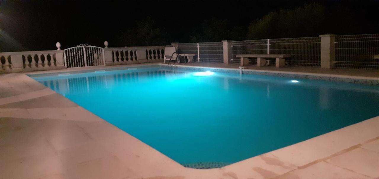 Villa Maisonnette Au Pied De La Garrigue Bernis Exterior foto